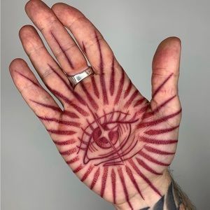 Meet your Posher, Claudio